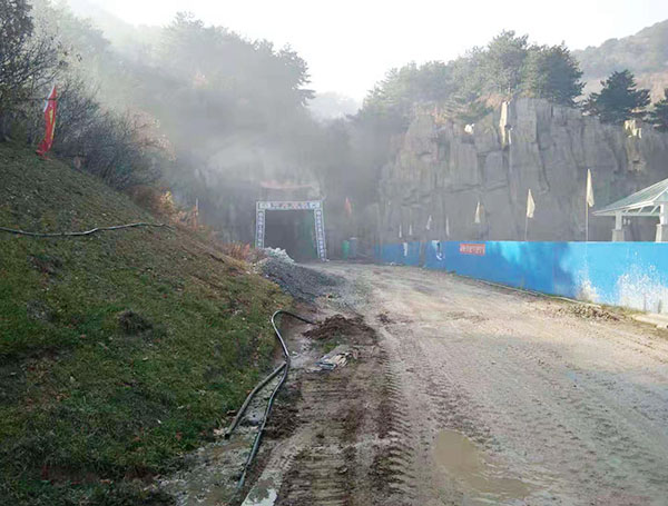 千山驚險宮人防工程